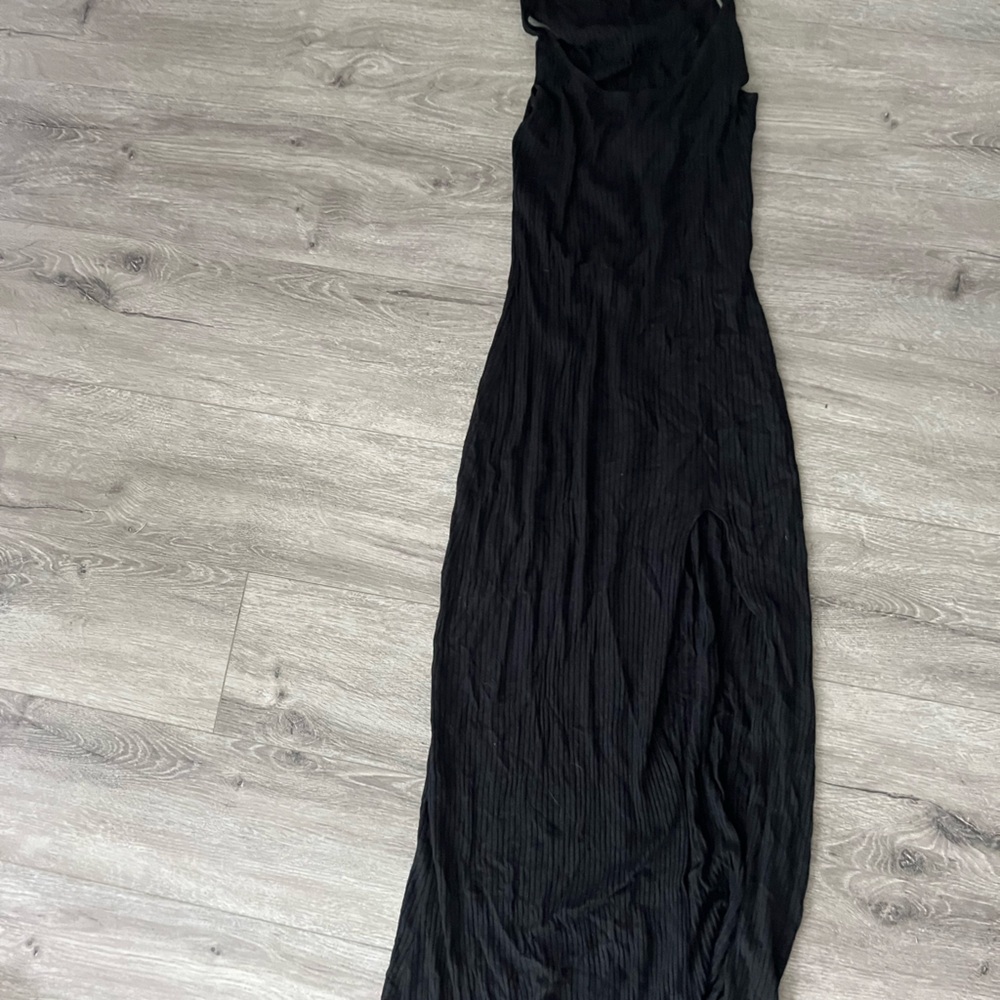 Reformation body con dress